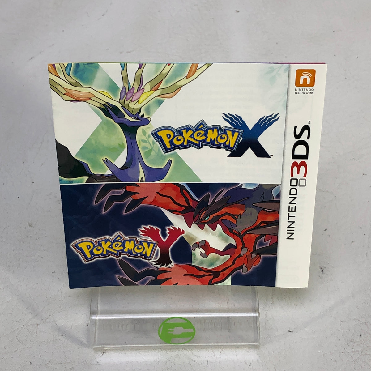 Pokemon Y (Nintendo 3DS, 2013)