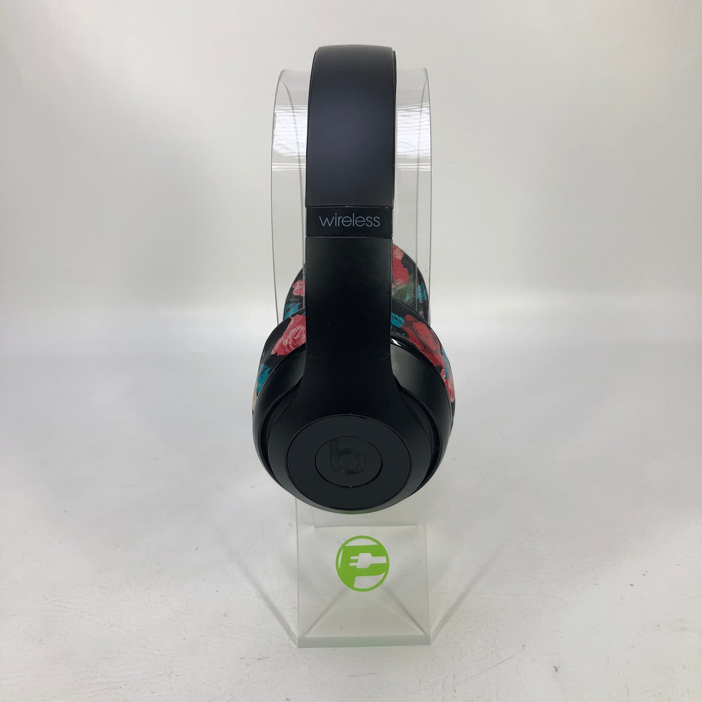 Beats Beats Studio 2.0 Wireless Over-Ear Headphones Black B0501