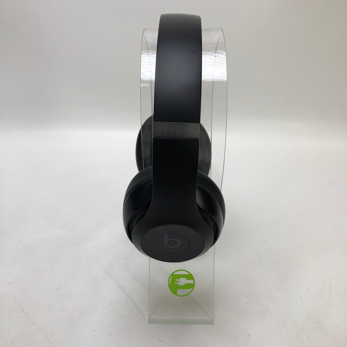 Beats Studio Pro Wireless Over-Ear Bluetooth Headphones Black A2924