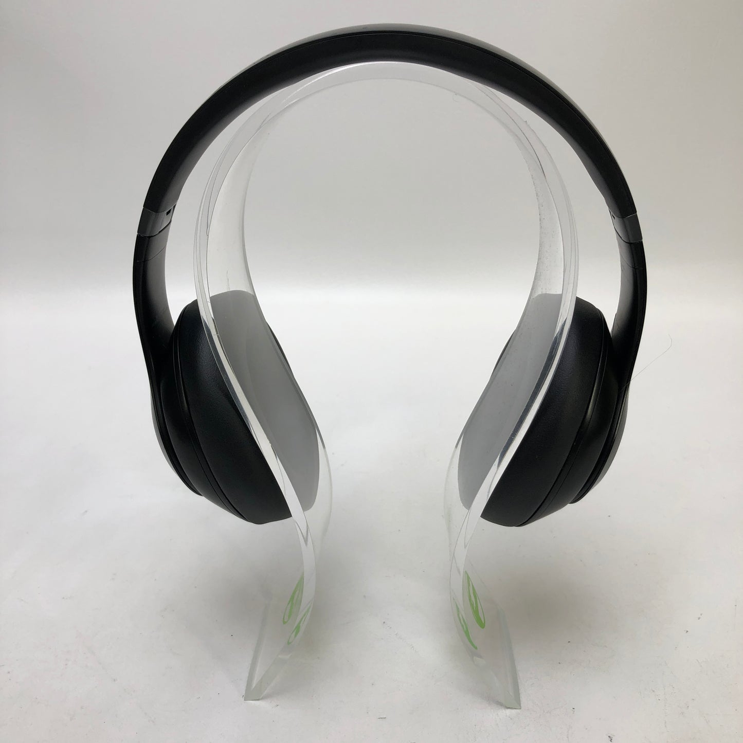 Beats Studio Pro Wireless Over-Ear Bluetooth Headphones Black A2924