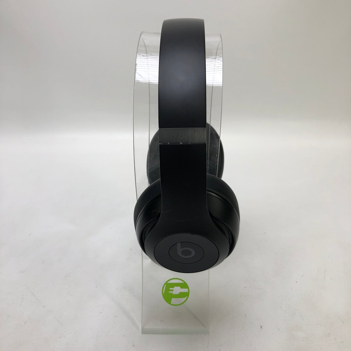Beats Studio Pro Wireless Over-Ear Bluetooth Headphones Black A2924