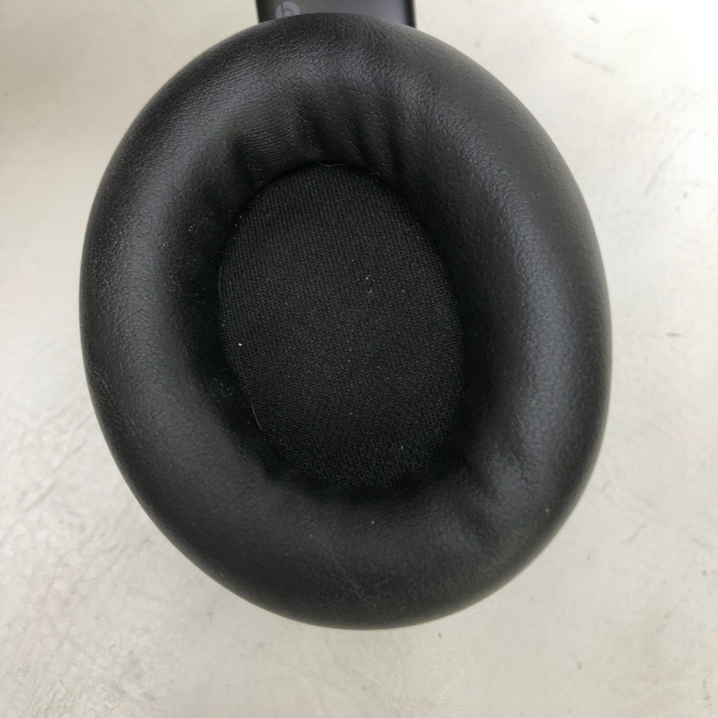 Beats Studio Pro Wireless Over-Ear Bluetooth Headphones Black A2924