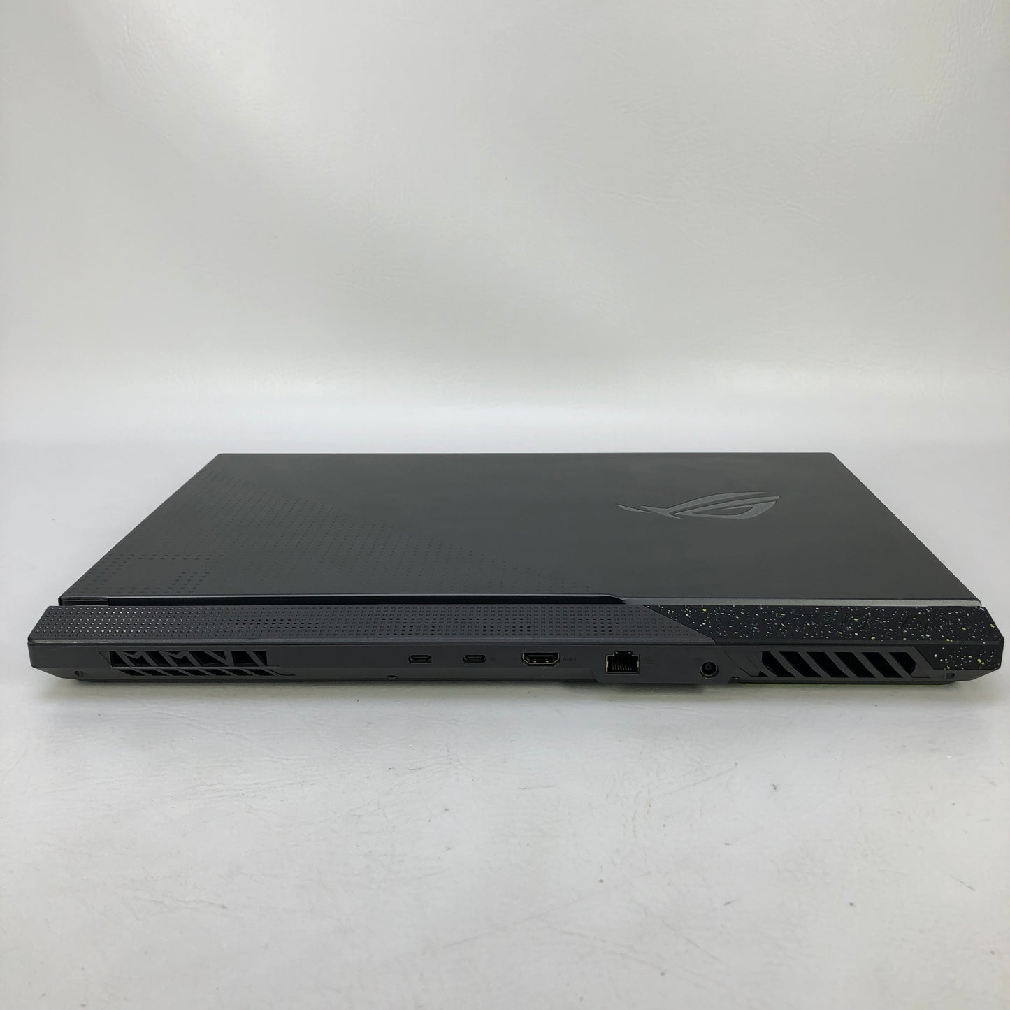 Asus ROG Strix G17 G713P 17.3" Ryzen 9 7845HX 3.0GHz 16GB RAM 1TB SSD GeForce