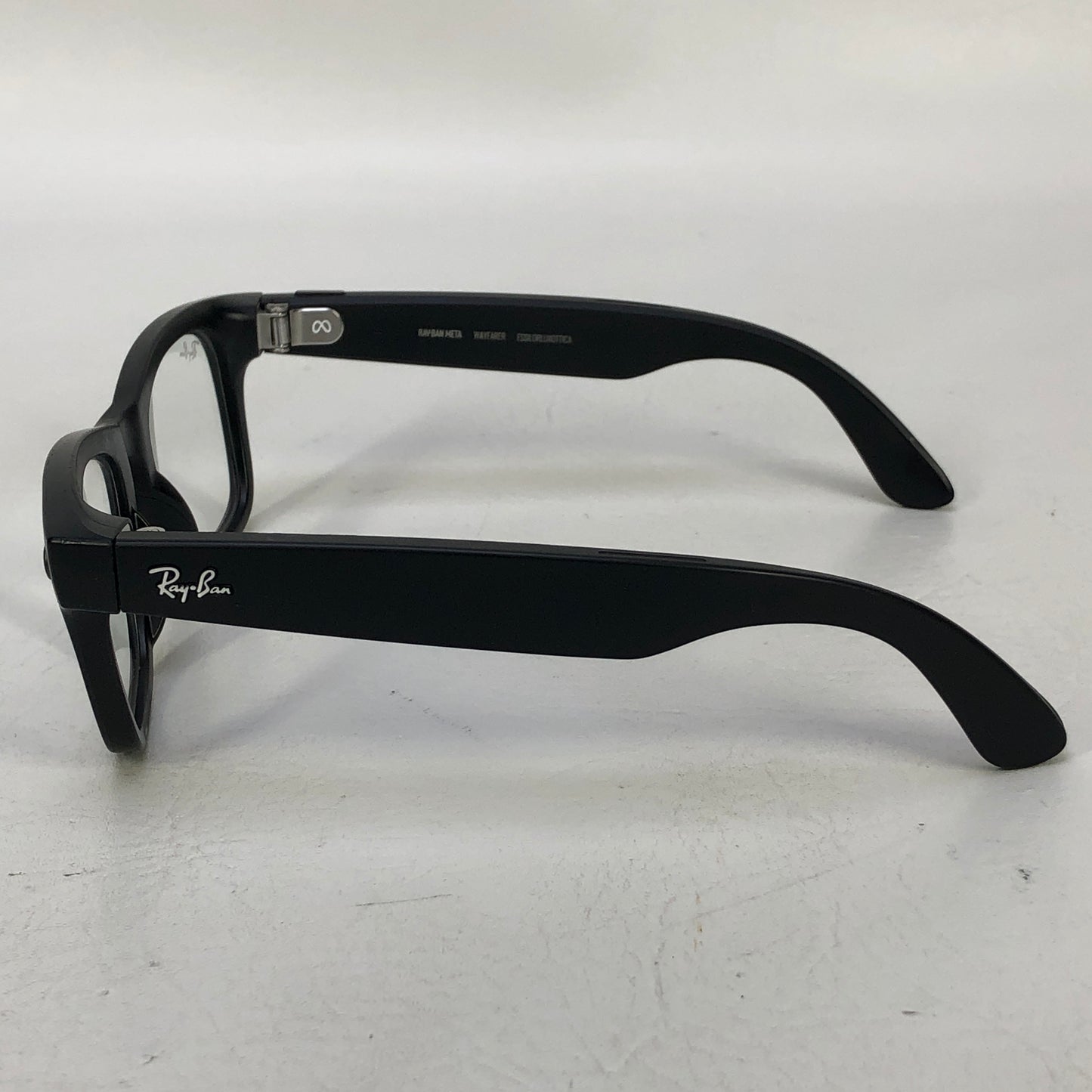 Ray-Ban Meta Wayfarer Gen 1 AI Smart Glasses RW4006 601S1M Matte Black