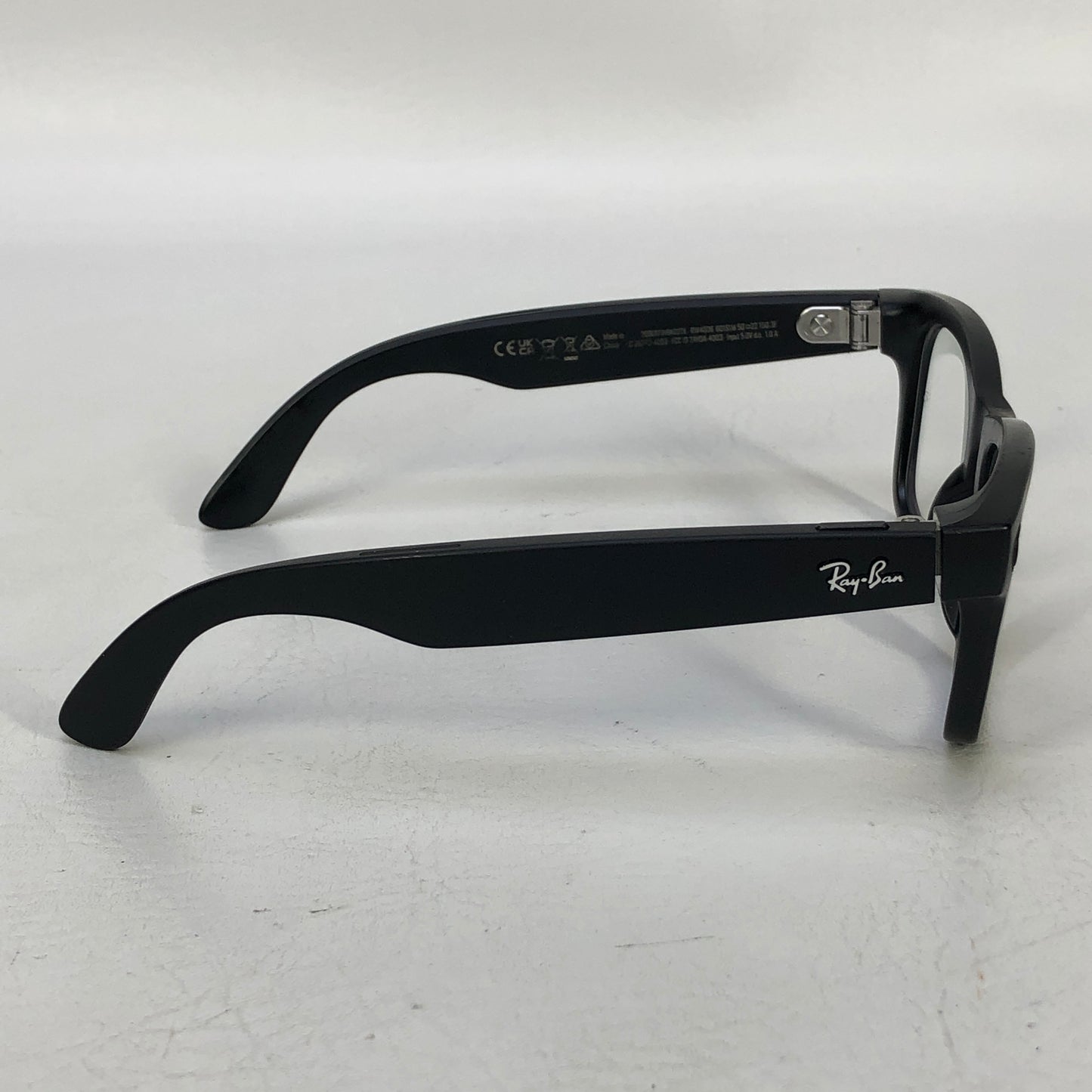 Ray-Ban Meta Wayfarer Gen 1 AI Smart Glasses RW4006 601S1M Matte Black