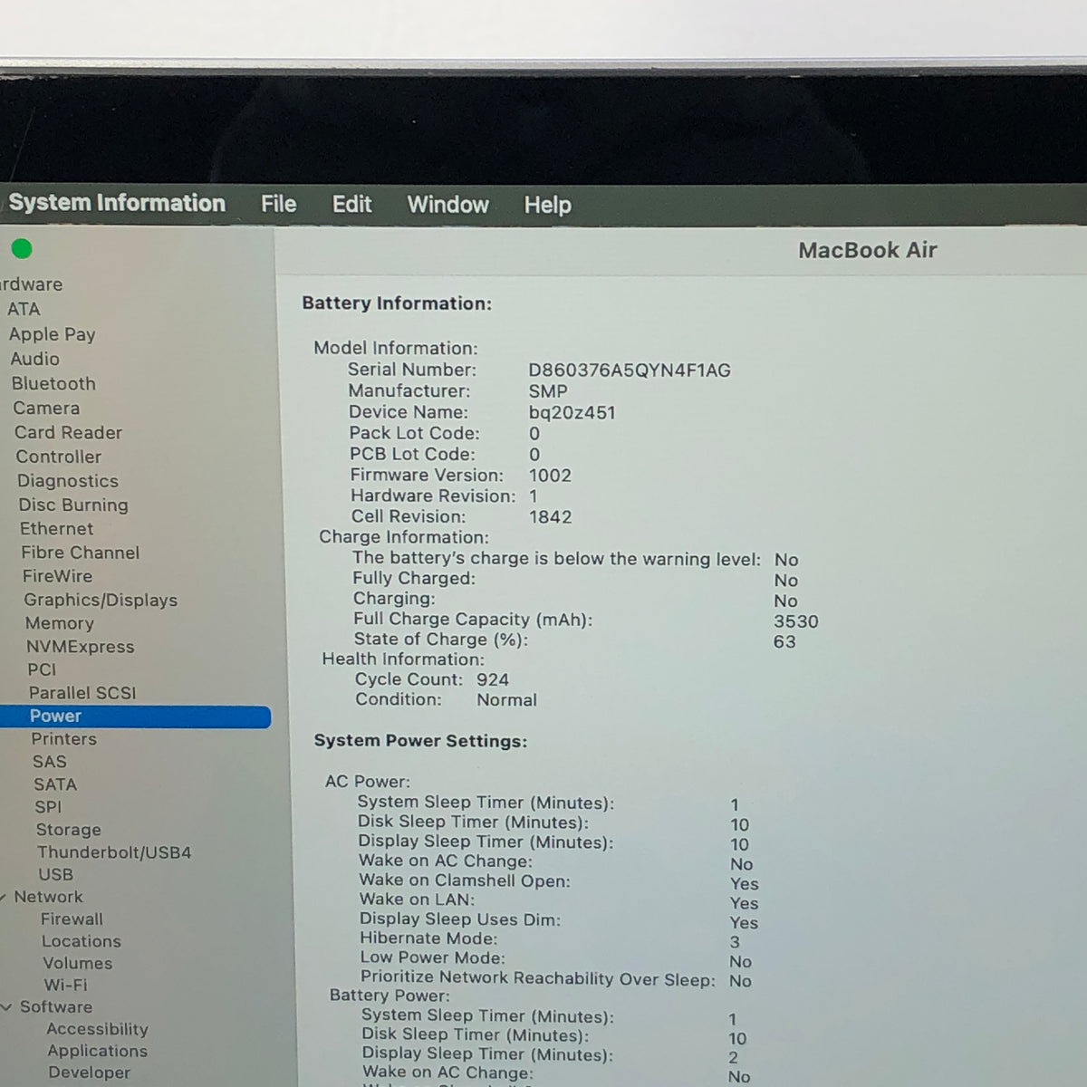 2020 Apple MacBook Air 13.3" i3 1.1GHz 8GB RAM 256GB SSD Space Gray A2179