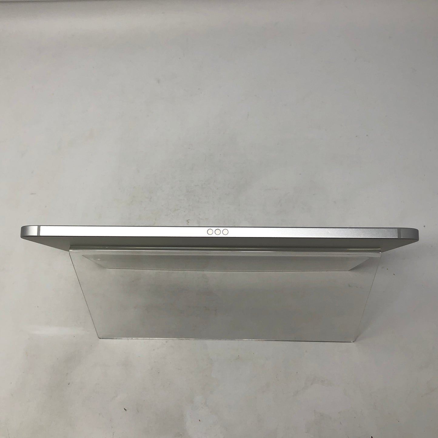 WiFi Only Apple iPad 10th Gen 64GB Silver MQ6J3LL/A