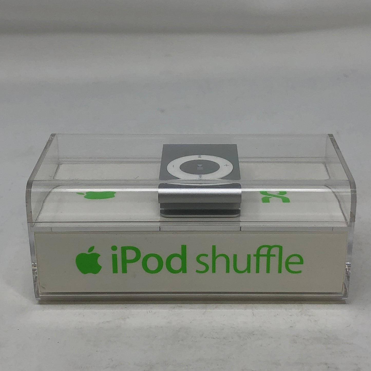 New Apple iPod Shuffle 2nd Gen 1GB Silver MA564LL/A