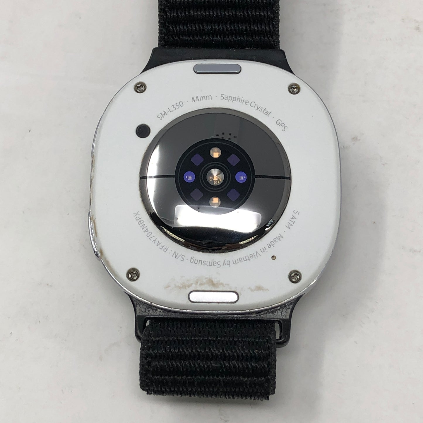 GPS Only Samsung Galaxy Watch8 Armor Aluminum SM-L330