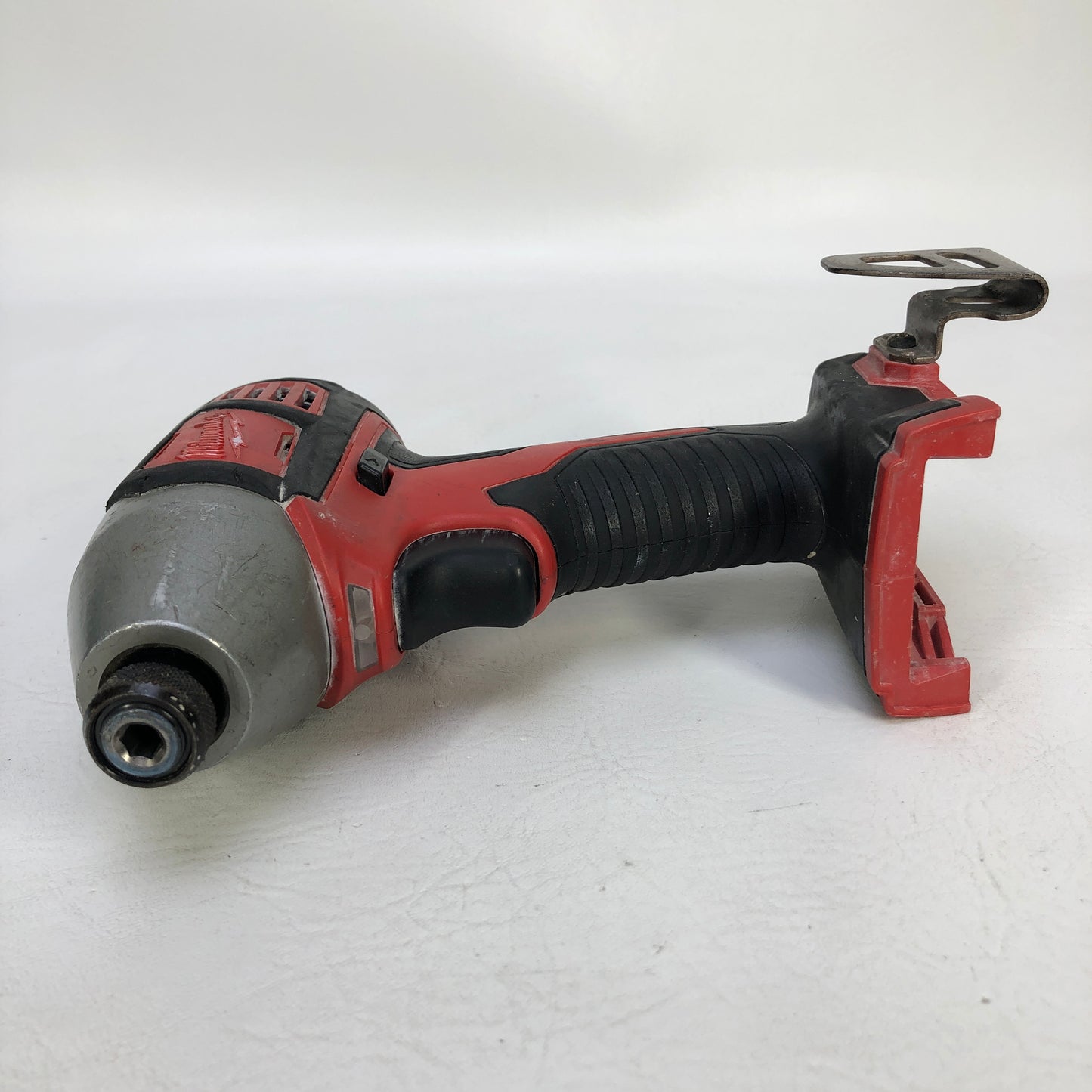 Milwaukee M18 1/4" Hex Impact Driver 2656-20 Cordless 18V Tool & CP2.0 Battery