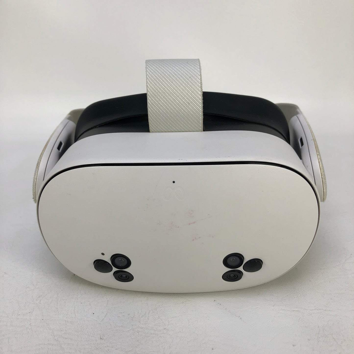 Meta Quest 3S 128GB Standalone All-in-One VR Headset P97