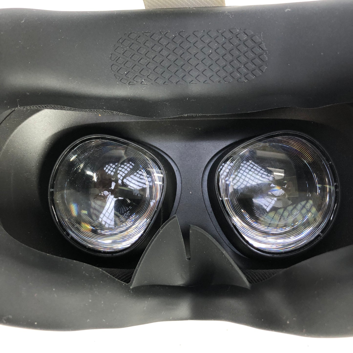 Meta Quest 3S 128GB Standalone All-in-One VR Headset P97