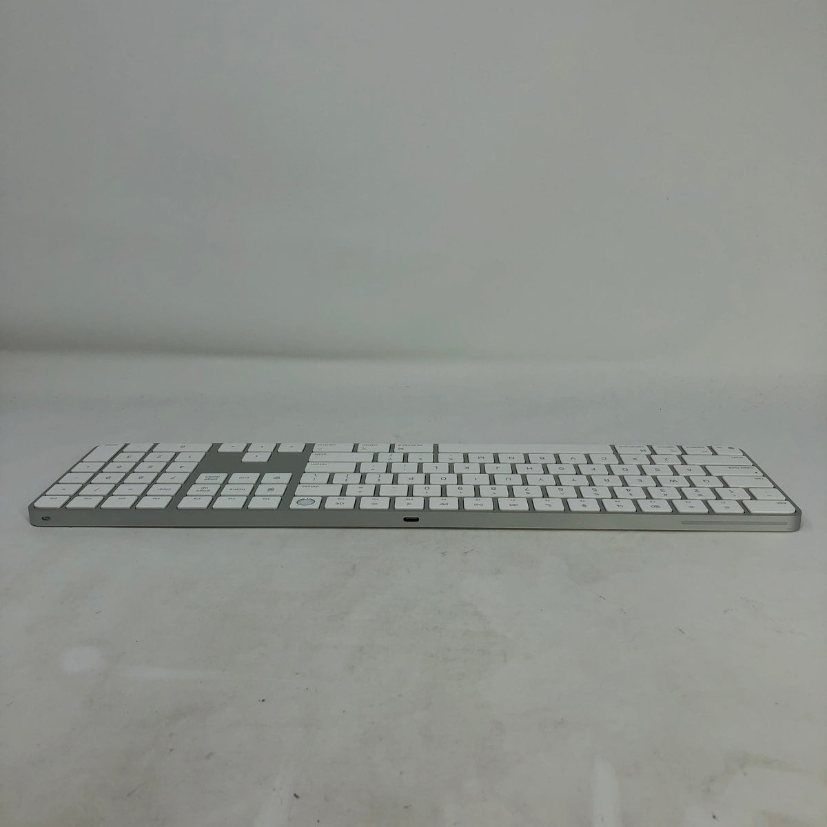 Apple Magic Keyboard A3119 USB-C Touch ID Numeric Keypad White iMac M4 2024