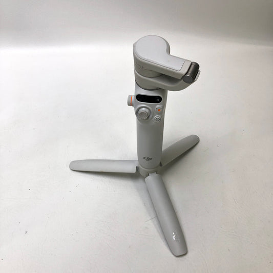 DJI Osmo Mobile 6 3-Axis Smartphone Gimbal Stabilizer CP.OS.00000284.01
