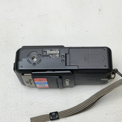 Canon PowerShot S70  7.1MP Compact Digital Camera