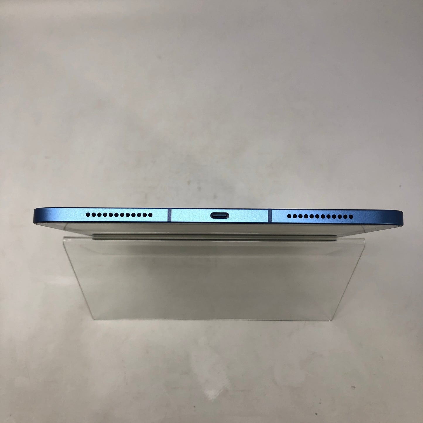 Unlocked Apple iPad 10th Gen 64GB Blue MQ6K3LL/A