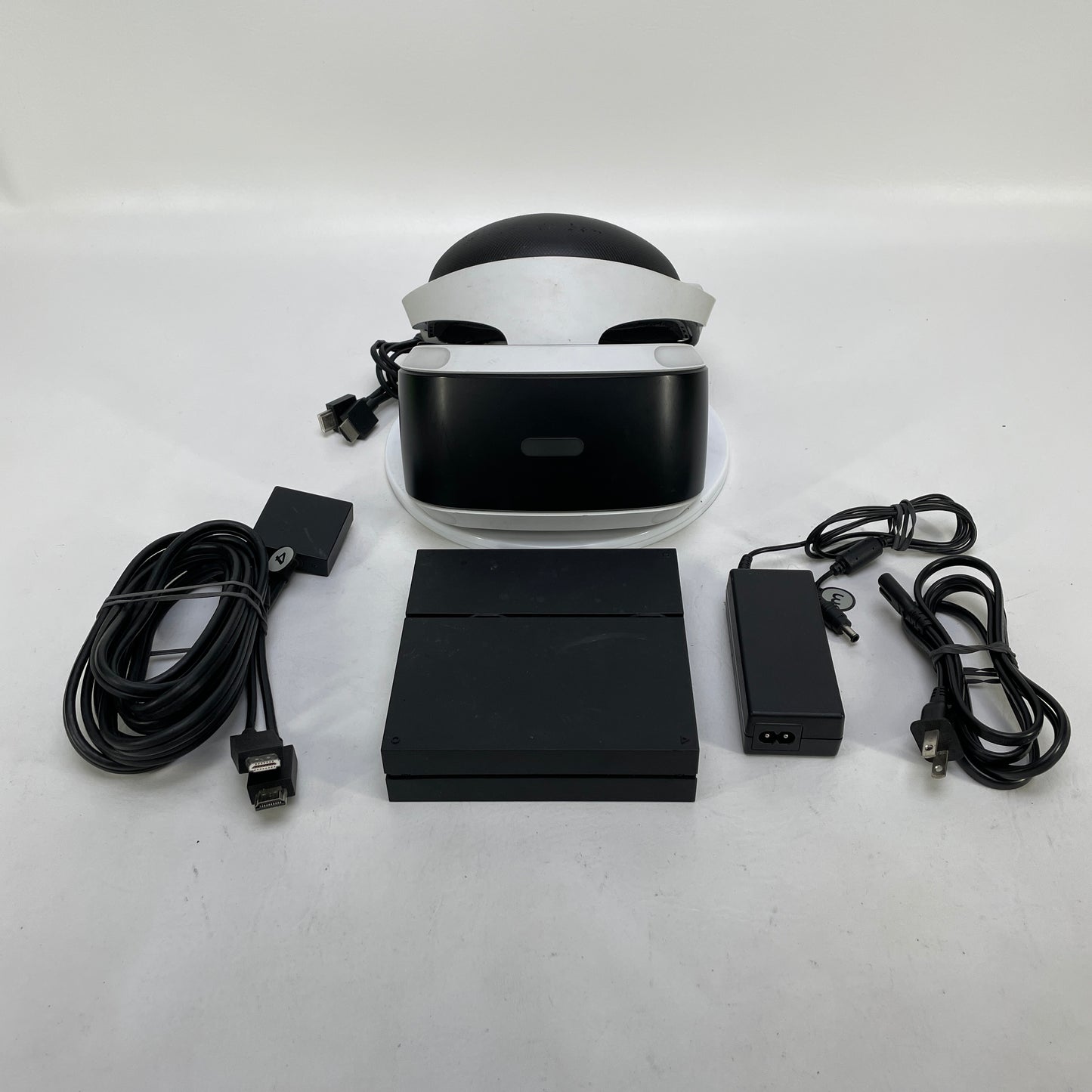 Sony PlayStation 4 PS4 Virtual Reality VR2 Headset White  CUH-ZVR2