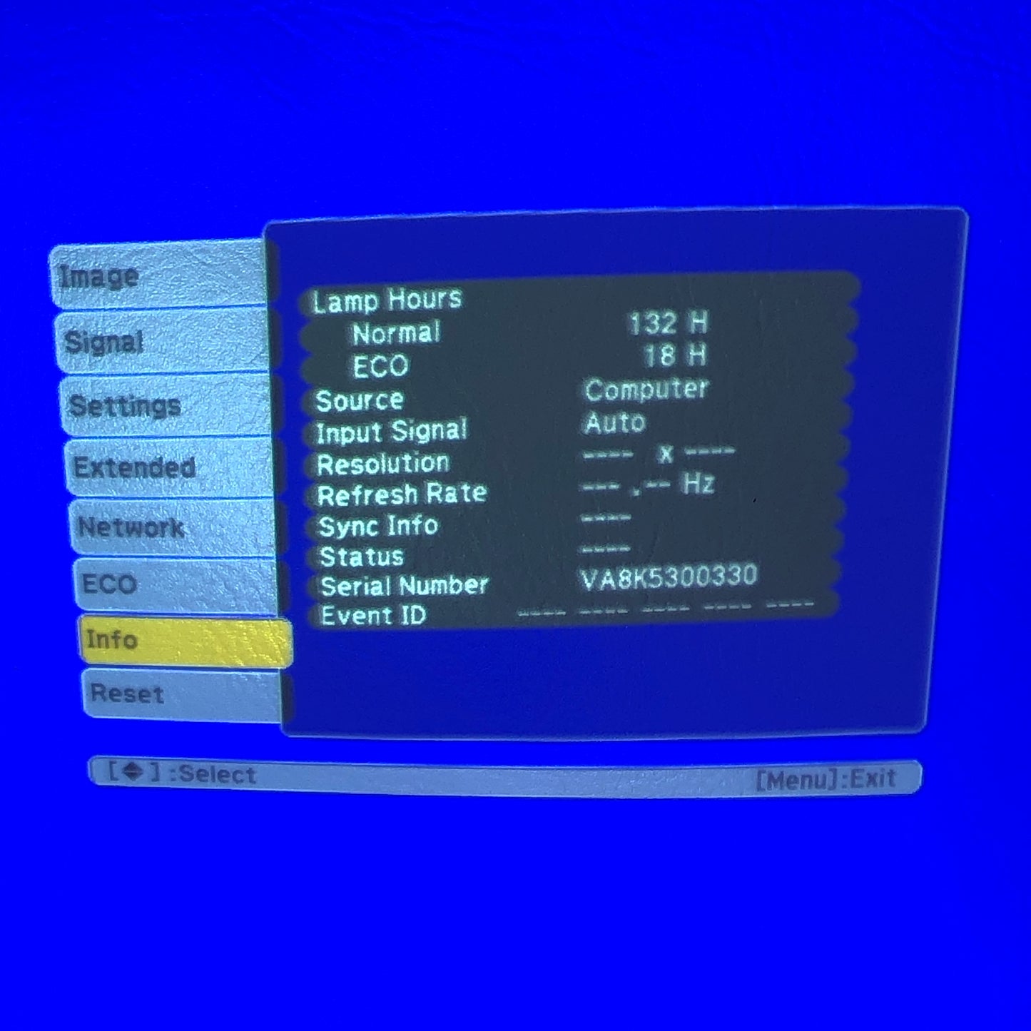 Epson EX5230 1024 x 768 3,500 lumens LCD Projector H553A Black