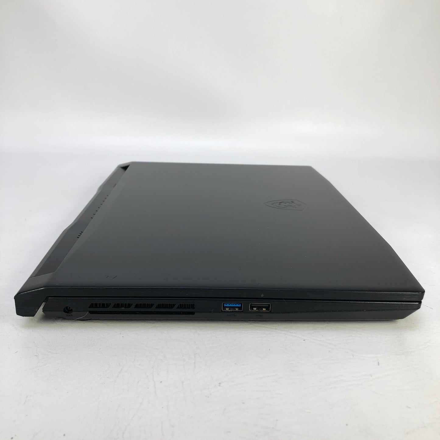 MSI Katana GF66 11UE 15.6" i7-11800H 2.3GHz 16GB RAM 1TB SSD GeForce RTX 3060