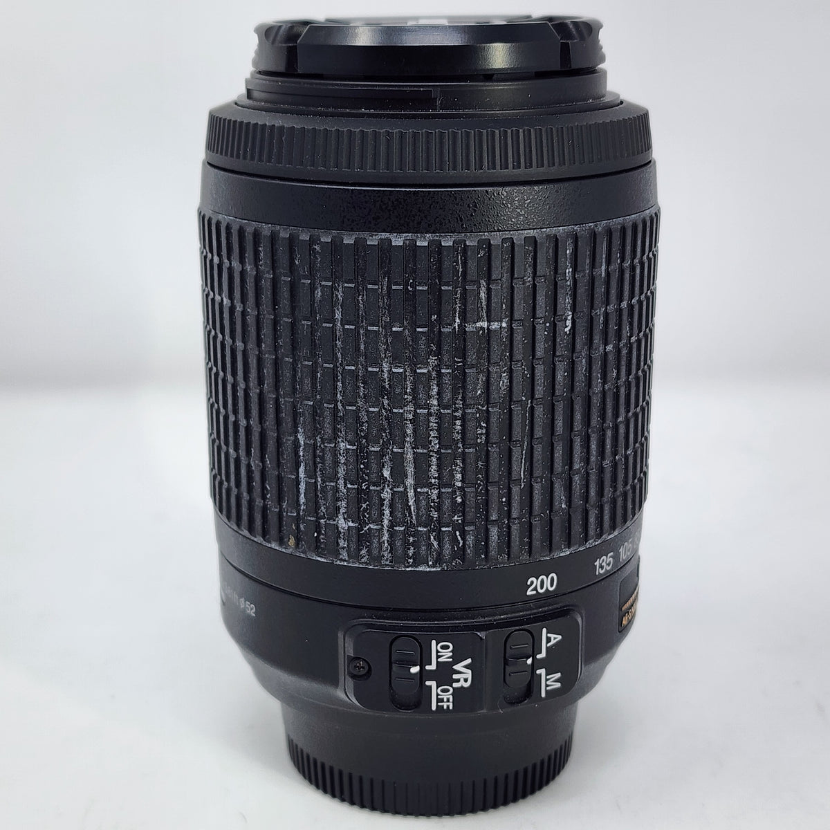 Nikon 55-200mm f/4-5.6G DX VR AF-S NIKKOR Auto Lens 2166