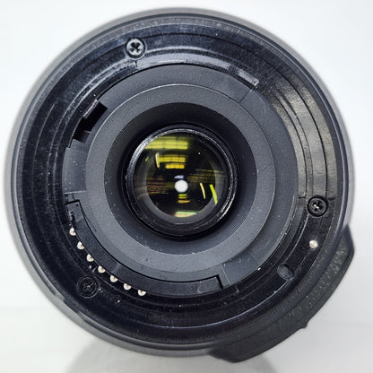 Nikon 55-200mm f/4-5.6G DX VR AF-S NIKKOR Auto Lens 2166