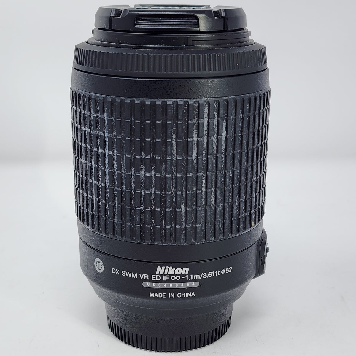 Nikon 55-200mm f/4-5.6G DX VR AF-S NIKKOR Auto Lens 2166