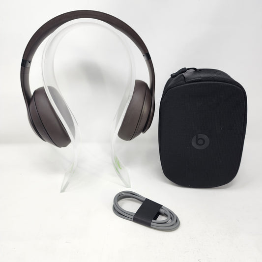 Beats Studio Pro  Over-Ear Headphones Deep Brown